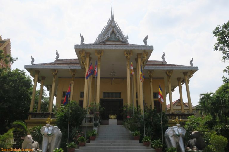 Wat Ounalom Temple