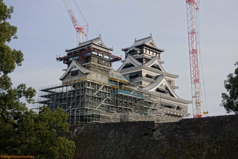 Kumamoto Castle under repairing